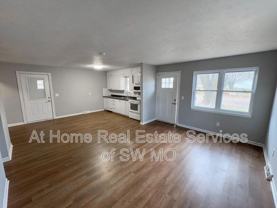 1164 S Hillcrest Ave - Photo 1 of 1