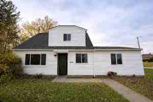 featured image of 4300 E 175th St