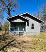 2544 Dupont St - Photo 1 of 1