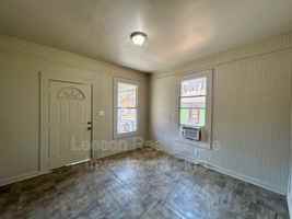 featured image of 2544 Dupont St