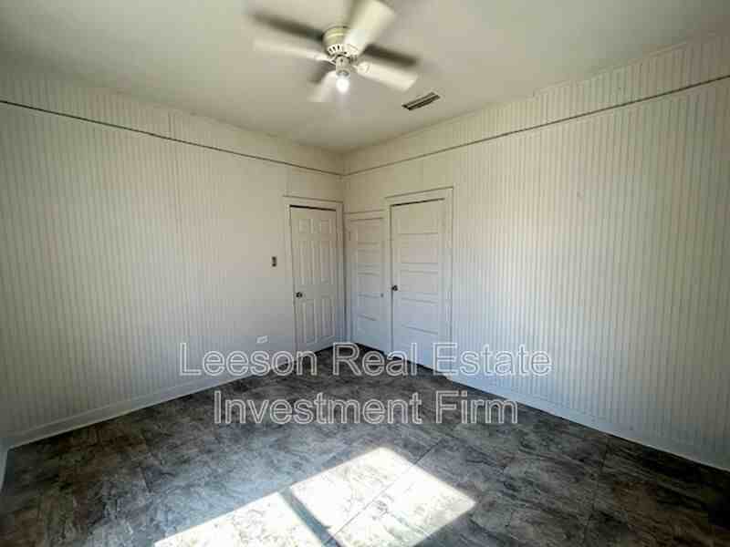2544 Dupont St - Photo 7 of 16