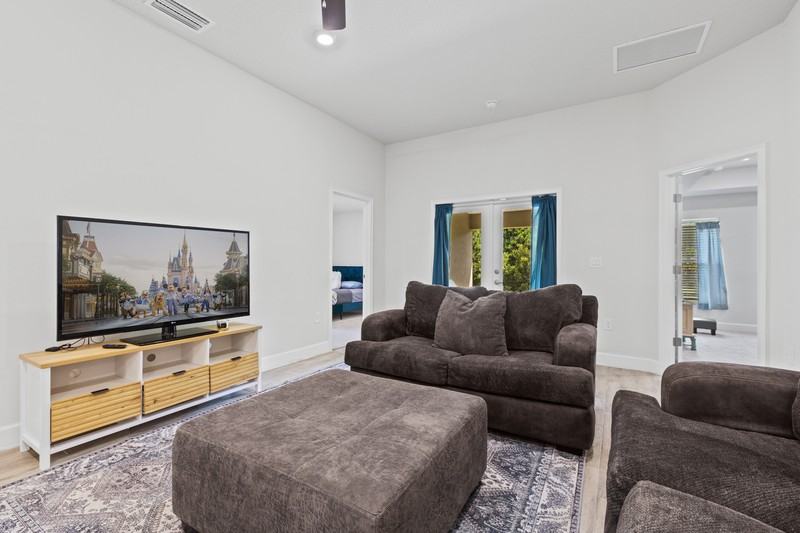 4370 Sagefield Dr - Photo 5 of 22