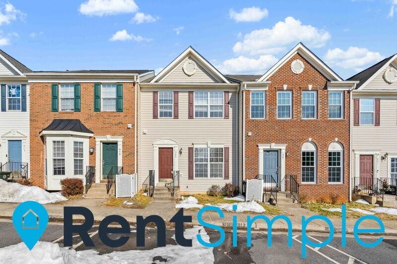 983 Longview Ln - Photo 2 of 47