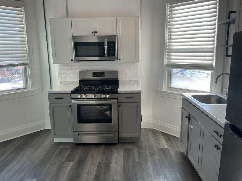 4539 Montgomery Rd #1 - Photo 5 of 16