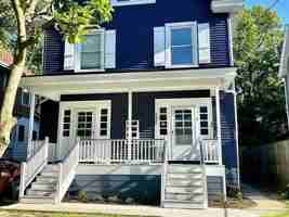 featured image of 2033 Maple Ave #4