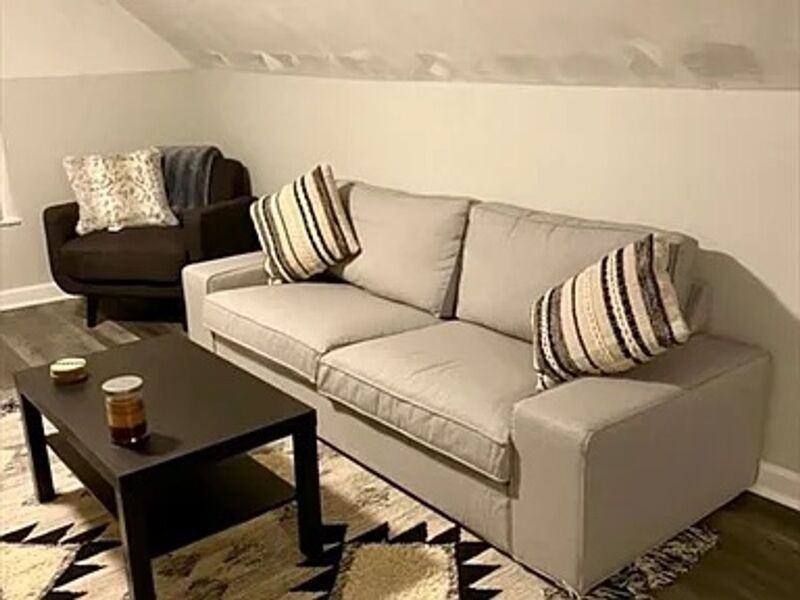 2033 Maple Ave #4 - Photo 5 of 11