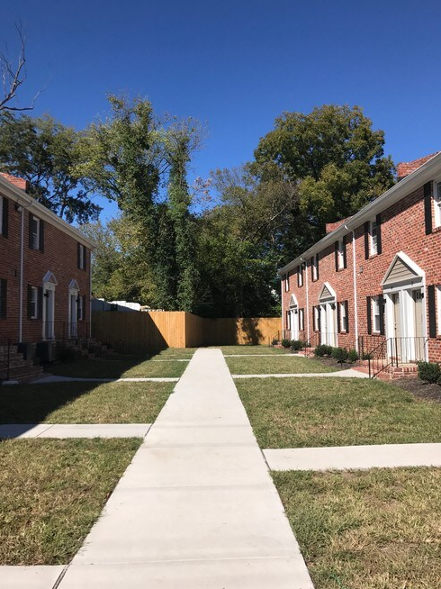 Commerce Street - Photo 2 of 3