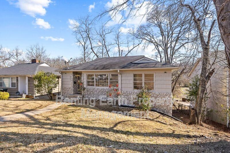 8025 1st Ave S - Photo 4 of 23