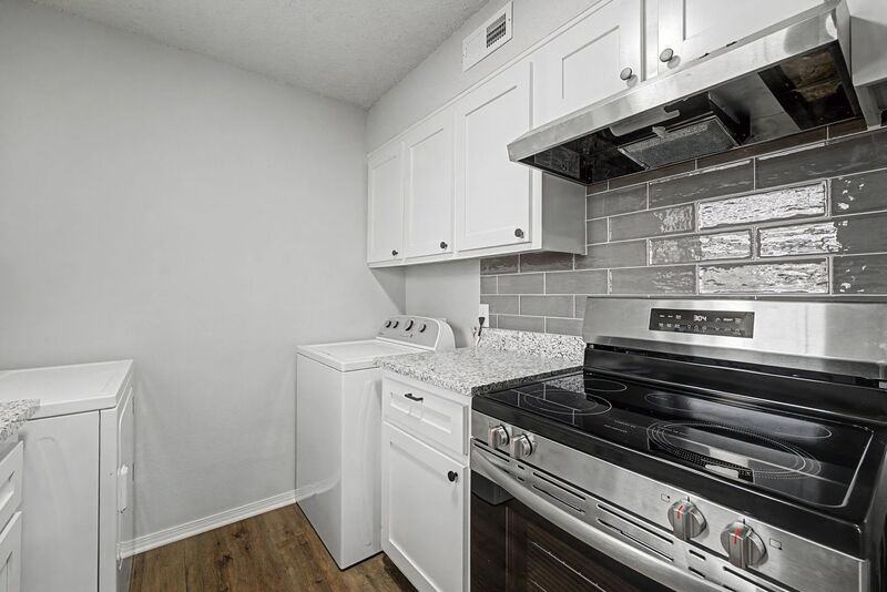 205 Jefferson St Apt D #205D - Photo 5 of 21