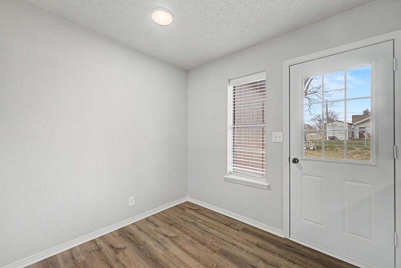 205 Jefferson St Apt D #205D - Photo 6 of 21