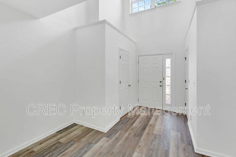 9176 Maple Grove Dr - Photo 3 of 28