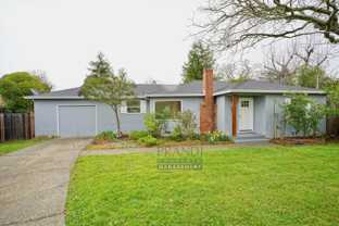 740 Bradley Ave - Photo 1 of 1