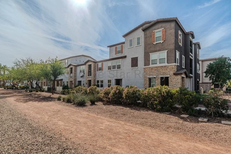 5815 S 23rd Way - Photo 2 of 28