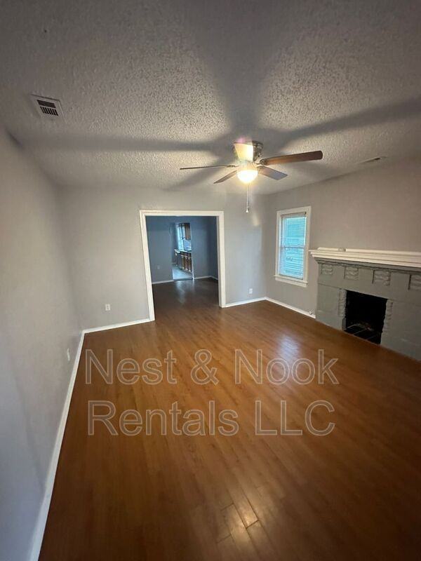 412 S Urbana Ave - Photo 3 of 17