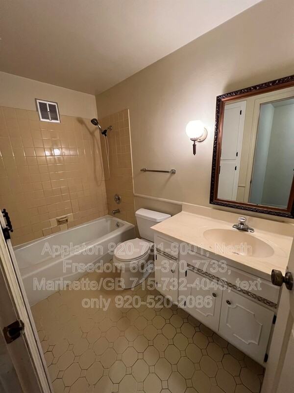 1830 August St #18 - Photo 3 of 4