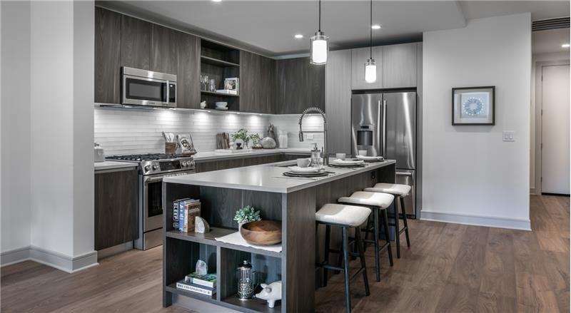 3411 Yoakum Blvd #PH3 - Photo 4 of 50