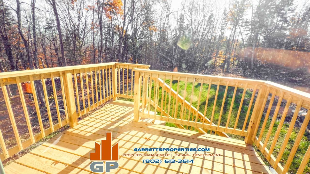 140 West Hill Road - Photo 4 of 12