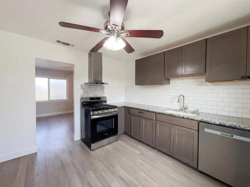 3910 Ivy Street - Photo 6 of 8