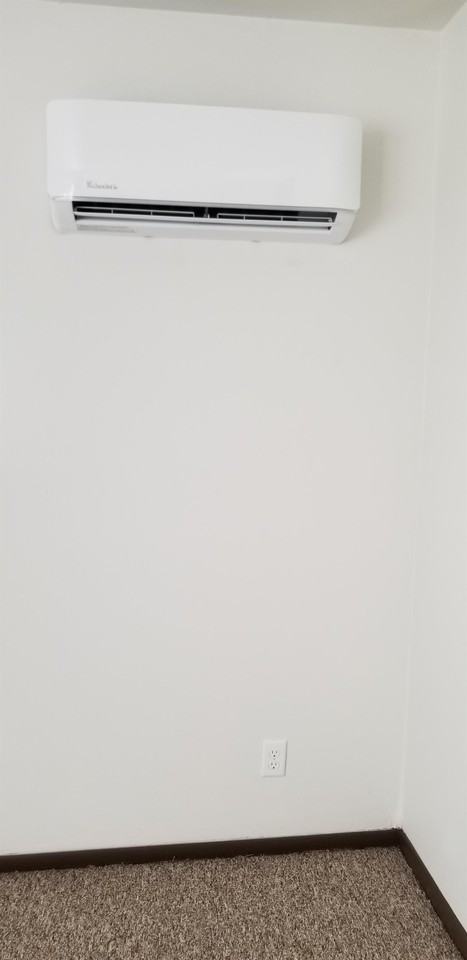 529 and 541 N. Dewey Avenue - Photo 5 of 14