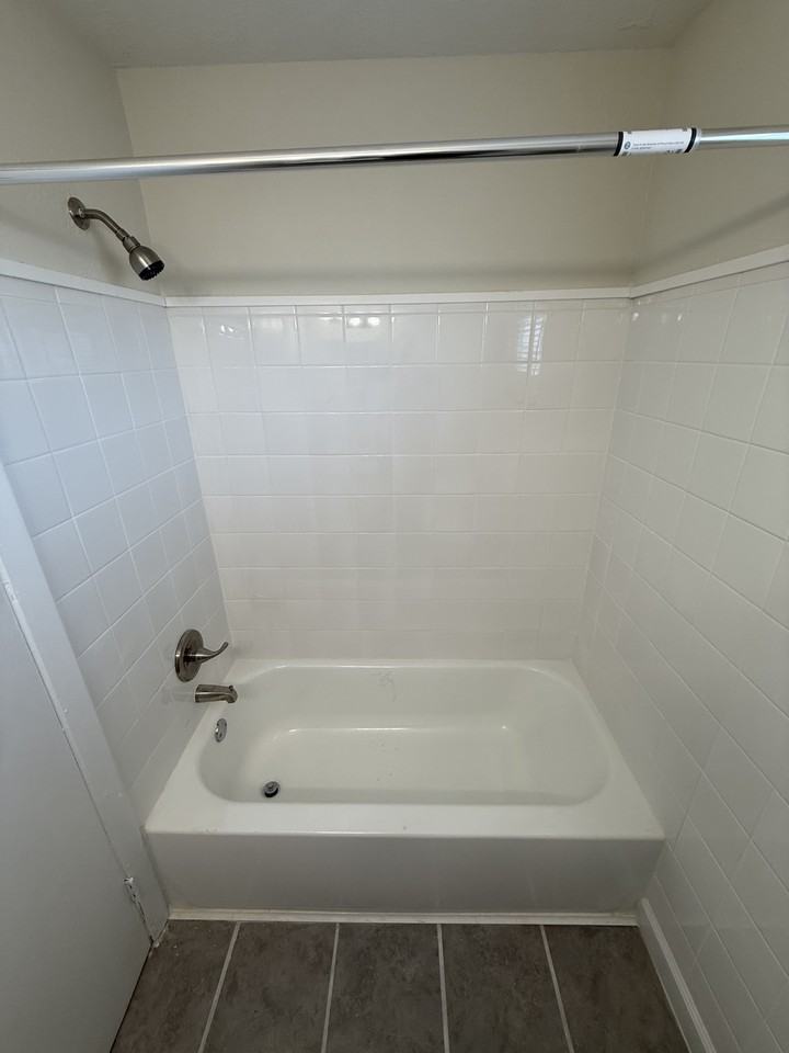 Bison Ave, 7919 - Photo 6 of 8