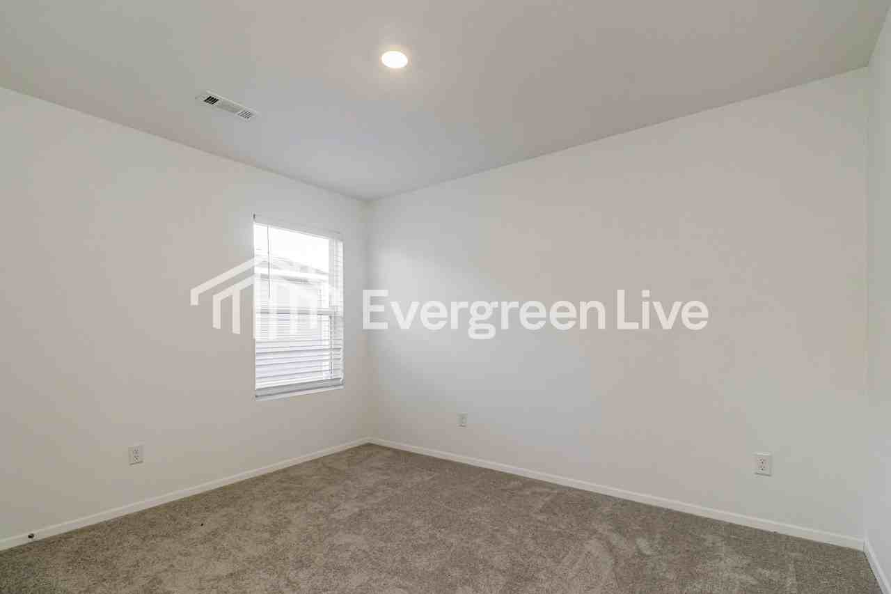 2620 E Gila Way - Photo 5 of 15