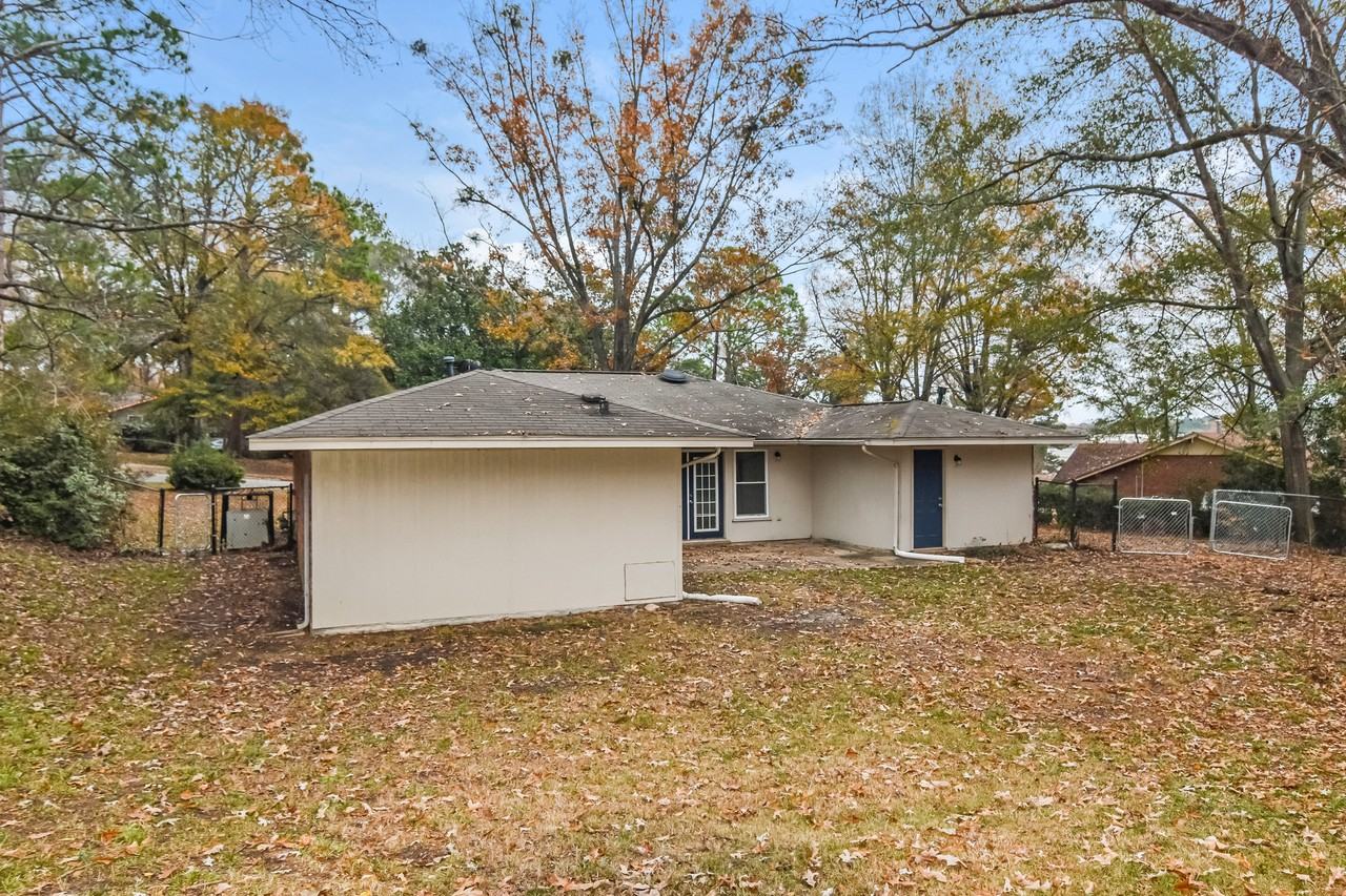 507 Lurene Cir - Photo 4 of 15