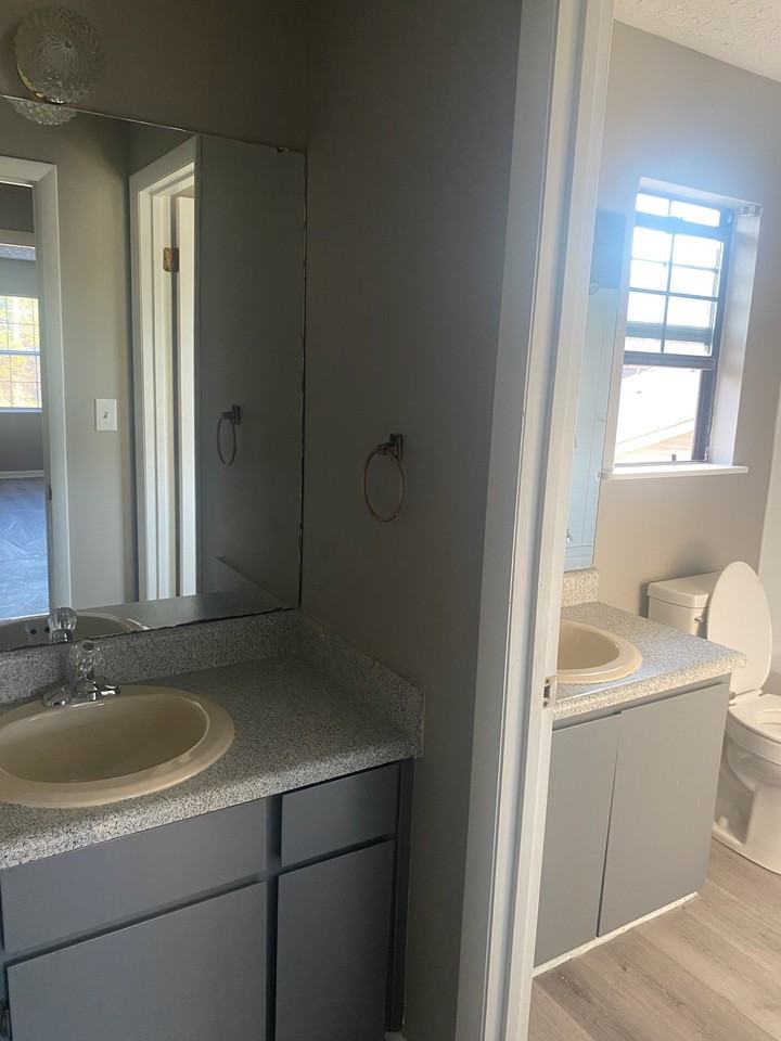 Overlook Ridge - Photo 3 of 5