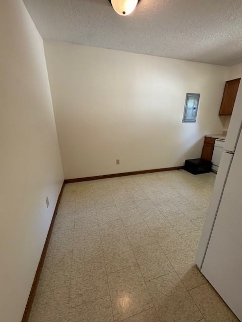 Tiger Lilee Cove - Photo 7 of 23