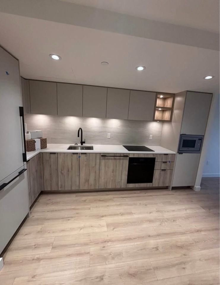 755 Harbourside Drive #415 - Photo 4 of 10