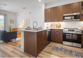 featured image of 12500 Live Oak Way