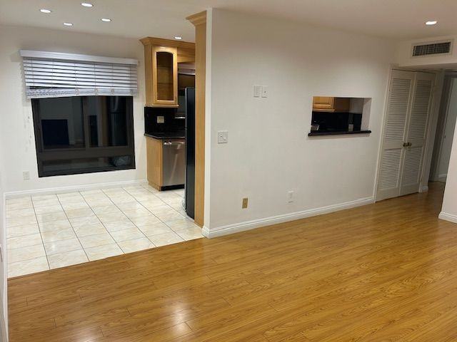 4000 W Victory Blvd ##202 - Photo 5 of 18