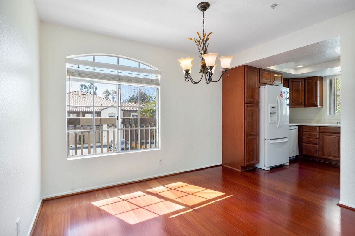 142 N Mine Canyon Rd ##B - Photo 2 of 17