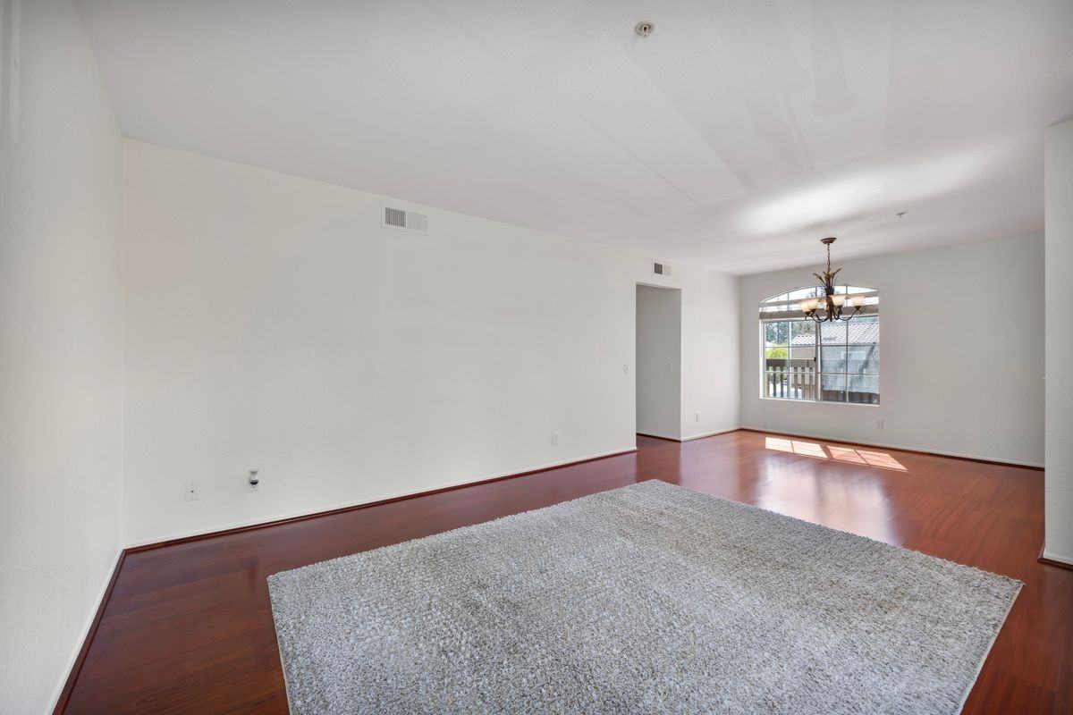 142 N Mine Canyon Rd ##B - Photo 7 of 17