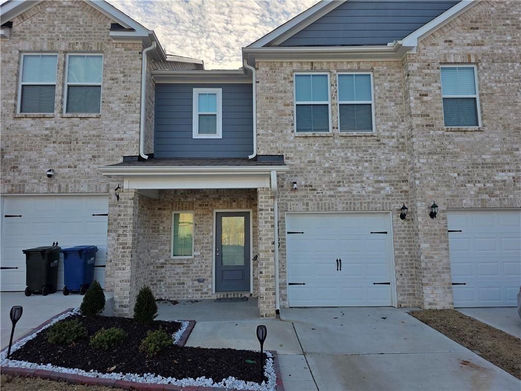 4169 Oakwood Terrace Ct - Photo 3 of 18