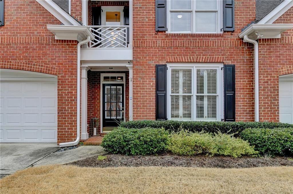 106 Magnolia Grv - Photo 2 of 50