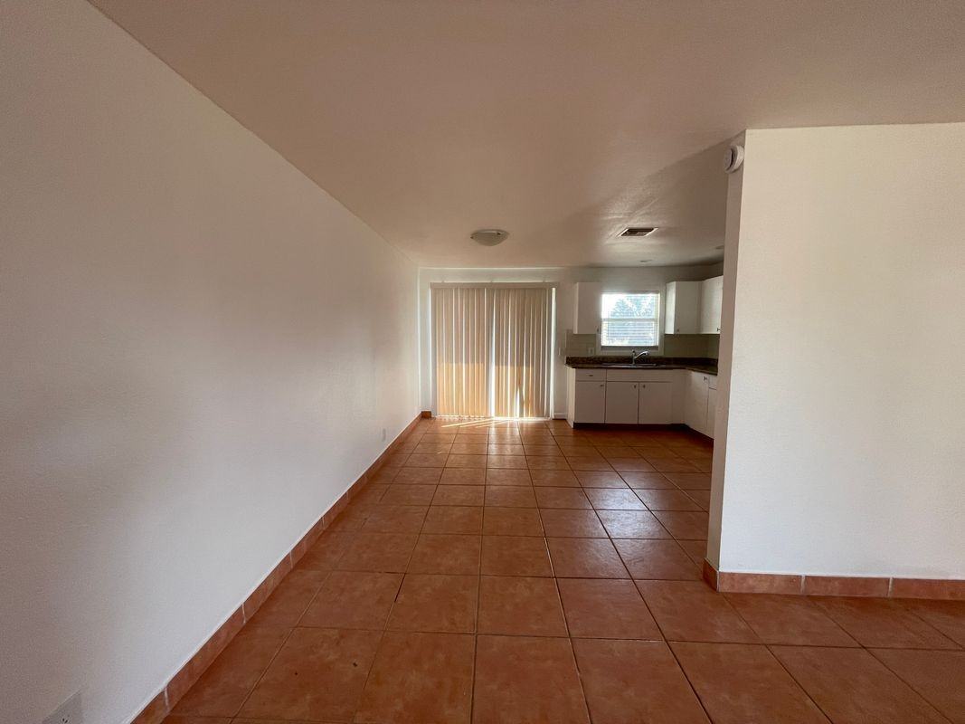 1510 Barton Rd ##A - Photo 3 of 10