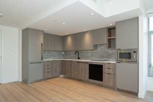 755 Harbourside Dr #512 - Photo 1 of 1