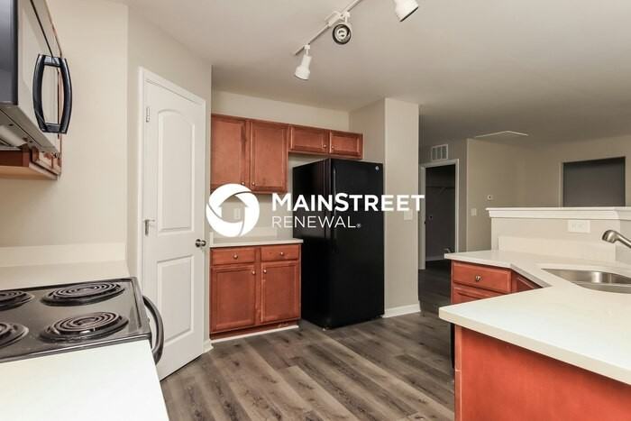 4663 Chapel Ridge Dr - Photo 7 of 17