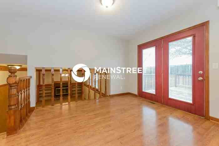 1220 N Annie St - Photo 5 of 17