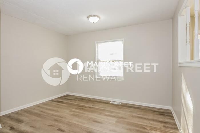 4953 Deborah St - Photo 5 of 16