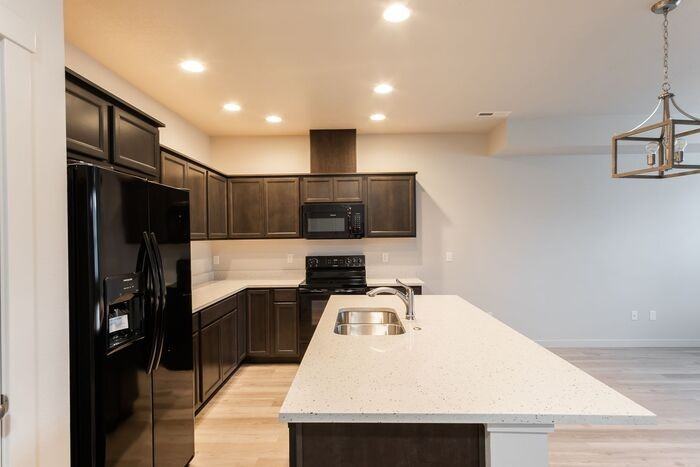 1237 S Bent Rock Ave - Photo 6 of 17