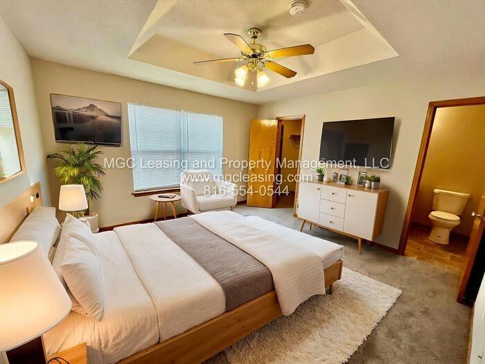 512 Andypaul Ct - Photo 5 of 37