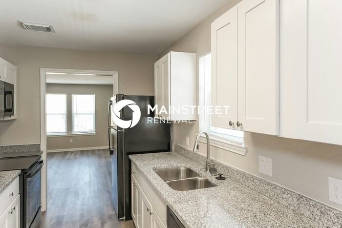 1214 Twining Oaks Ln - Photo 7 of 16