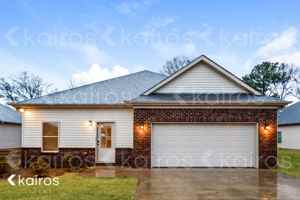 featured image of 611 White Oak Cir
