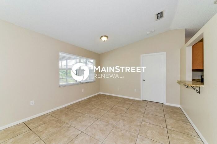 1195 Graham Rd - Photo 3 of 16