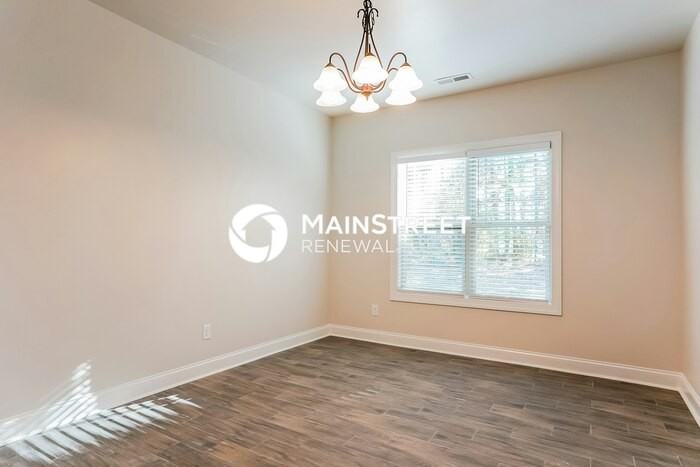 33 Awesome Rdg - Photo 7 of 17