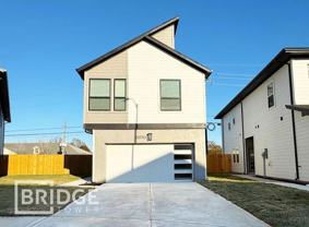 33170 Willow Heights Ln - Photo 1 of 1