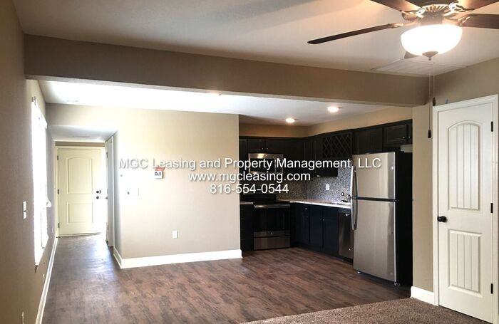 130 Barberry Ln - Photo 6 of 21