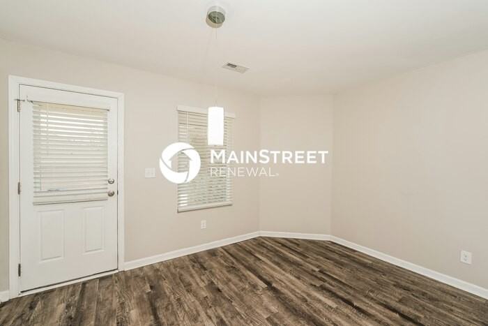 636 Kincaid Cove Ln - Photo 7 of 17