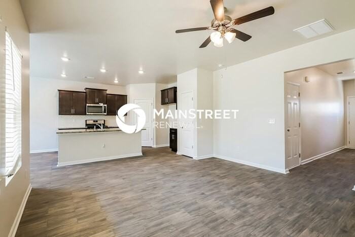 441 Crossbridge Rd - Photo 7 of 18